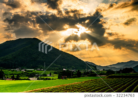 Dusk image 32234763