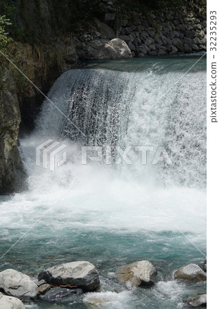 waterfall waterfall 32235293