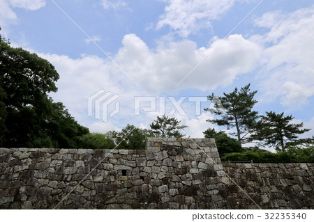 Tsutsui Old Castle Ruins (Mie) Tsutsui Old Castle Ruins (Mie) 32235340