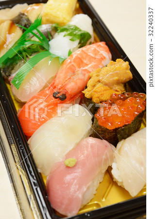 美味少數壽司組合 32240337