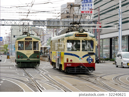 土佐電（Har谷大橋交叉路口）[高知市] 32240621