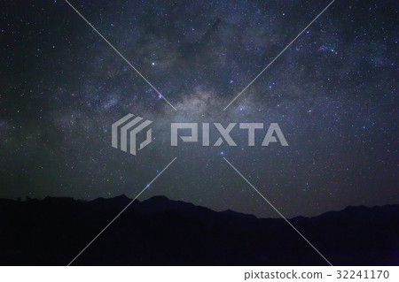 Milky way galaxy rising in Sabah, Borneo, Asia 32241170