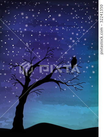 The old tree and the bird on the night sky The old tree and the bird on the night sky 32241350