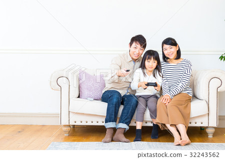 家庭舞蹈家庭玩遊戲我的家 32243562