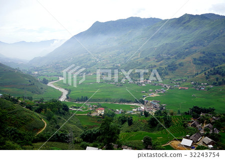 Superb view of Sapa in Vietnam 32243754