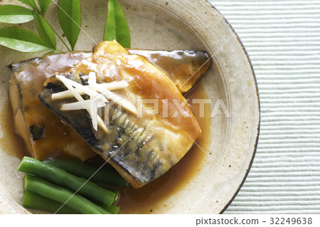 用鯖魚煮熟的味噌7 32249638