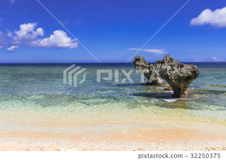 Koryu島心岩 32250375