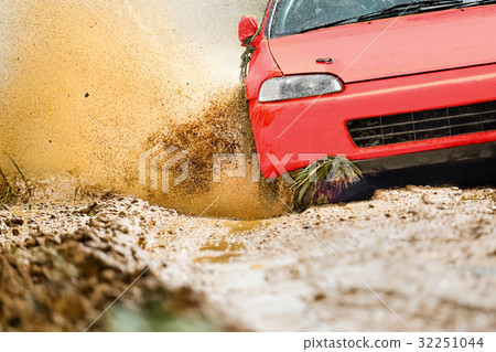 Rally Car in dirt track 32251044