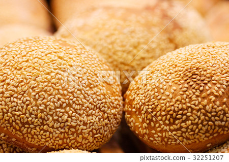 buns with sesame buns with sesame 32251207