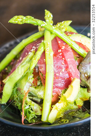 Tuna salad Tuna salad 32253554