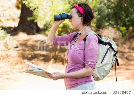 senior woman is looking senior woman is looking 32258407