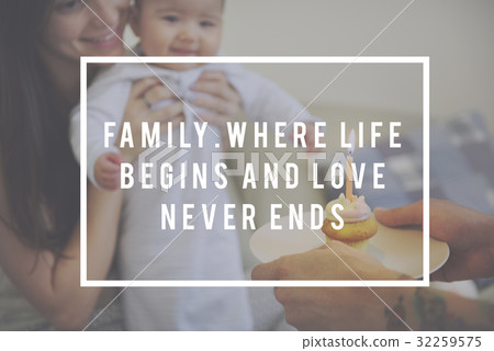 Family Spending Quality Time Together Unconditional Love Family Spending Quality Time Together Unconditional Love 32259575