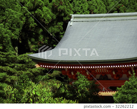 Bell tower of Hiezan Enryakuji 32262212