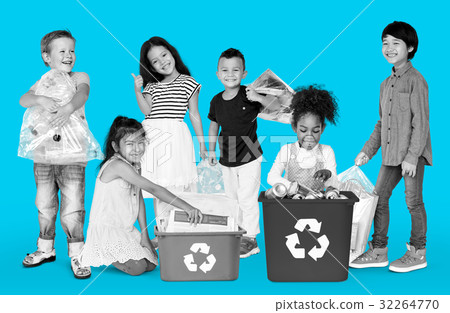 Diverse Group Of Kids Recycling Garbage Diverse Group Of Kids Recycling Garbage 32264770