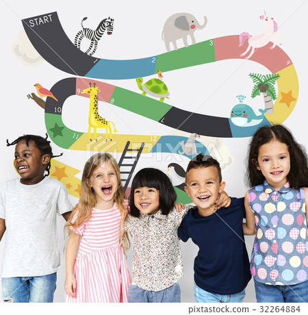 Illustration of Snake and Ladder Board Game 32264884