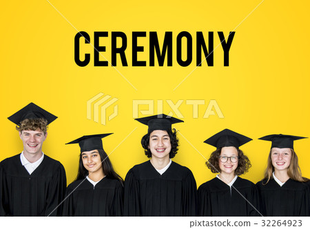 Group of students celebrate the graduation ceremony Group of students celebrate the graduation ceremony 32264923
