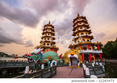 台灣高雄左營蓮池潭Asia Taiwan Kaohsiung Lake 32265473