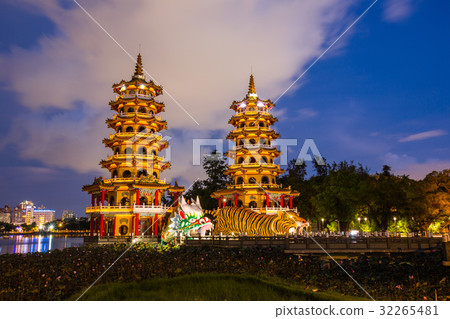 台灣高雄左營蓮池潭Asia Taiwan Kaohsiung Lake 32265481