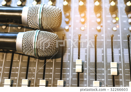 Wireless microphone on the audio mixer. Wireless microphone on the audio mixer. 32266603