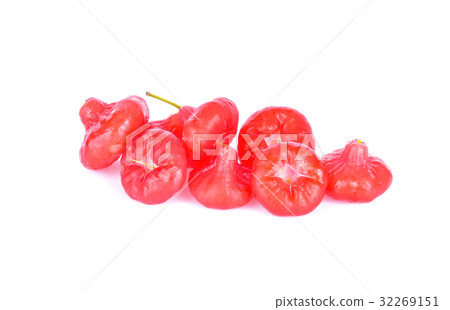Syzygium samarangense on a white background 32269151