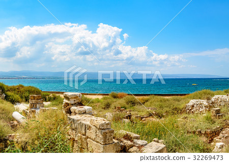 Landscape along the southern part of Lebanon (Lebanon, teal) Landscape along the southern part of Lebanon (Lebanon, teal) 32269473