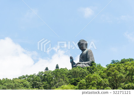 Tian tan buddha of po lin monastery in hong kong 32271121