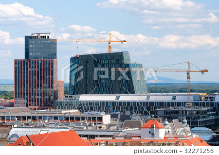 Construction of modern buildings in Vienna 32271256