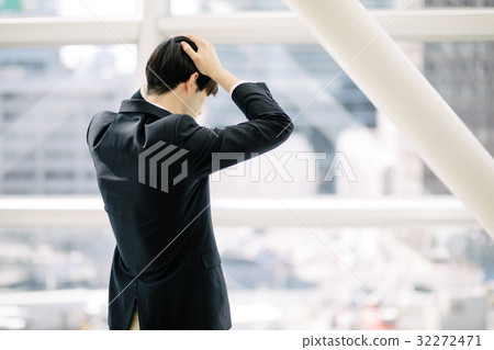 Worried businessman 32272471