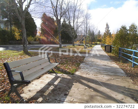 冬季公園 32274722
