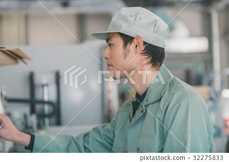 factories, factory, gents 32275833