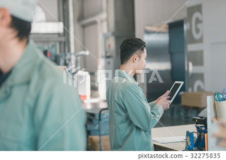 工廠 男人 男 32275835