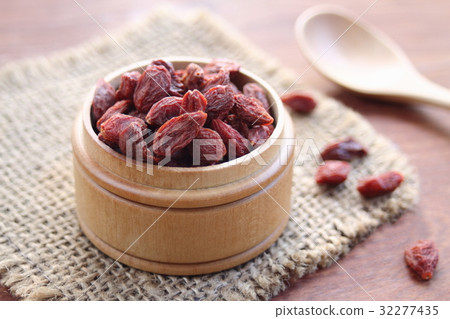 Wolfberry real Goji berry 32277435