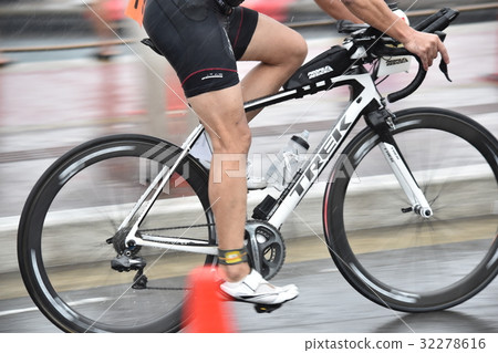 triathlon triathlon 32278616