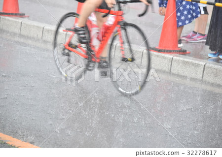 triathlon triathlon 32278617