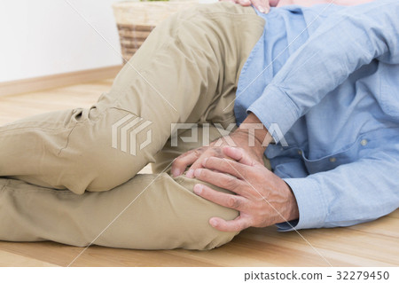 Image of older people falling Fracture Body parts parts cut