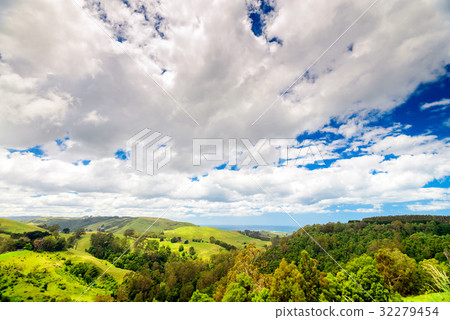 Great Ocean Road landscape, Victoria, Australia 32279454