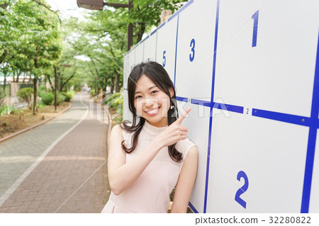 Election image 32280822