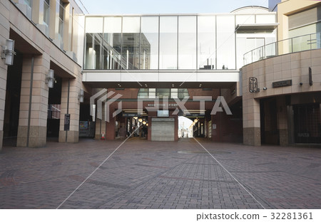 三軒茶屋站前 32281361