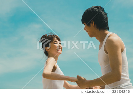夫婦 情侶 情人 32284246