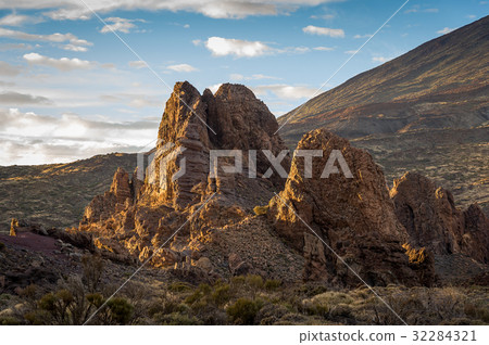 El Teide national reserve, Tenerife El Teide national reserve, Tenerife 32284321
