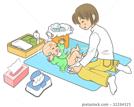 Baby's diaper change 32284325