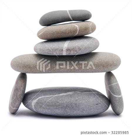 stone tower 32285985