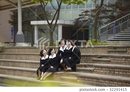 女孩,校友 女孩,校友 32291415
