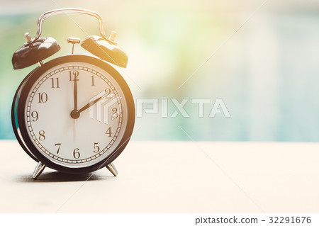 2 o'clock retro clock at the swimming pool 32291676