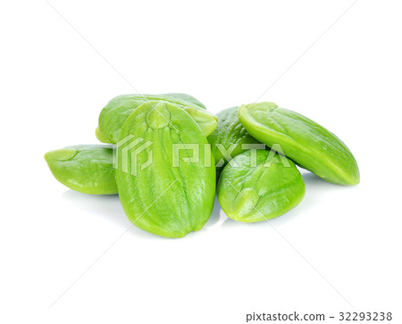 Parkia speciosa seeds or bitter bean on white  32293238