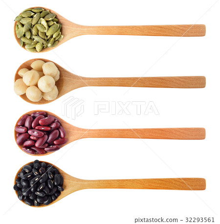 Red beans, black beans, pumpkin seeds, macadamia 32293561