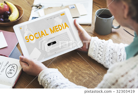 Social Media Networking Online Technology Social Media Networking Online Technology 32303419