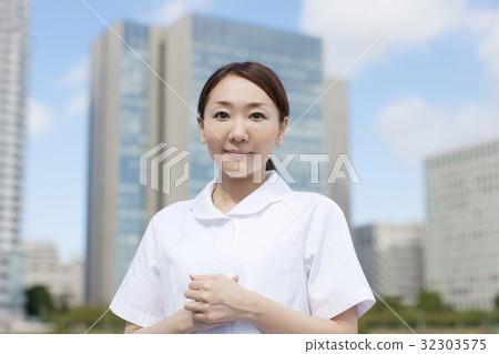 nurse nurse 32303575