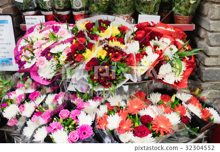 Image of a bouquet of flowers Image of a bouquet of flowers 32304552