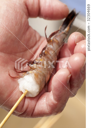 SUSHI neta shrimp cooking SUSHI neta shrimp cooking 32304669